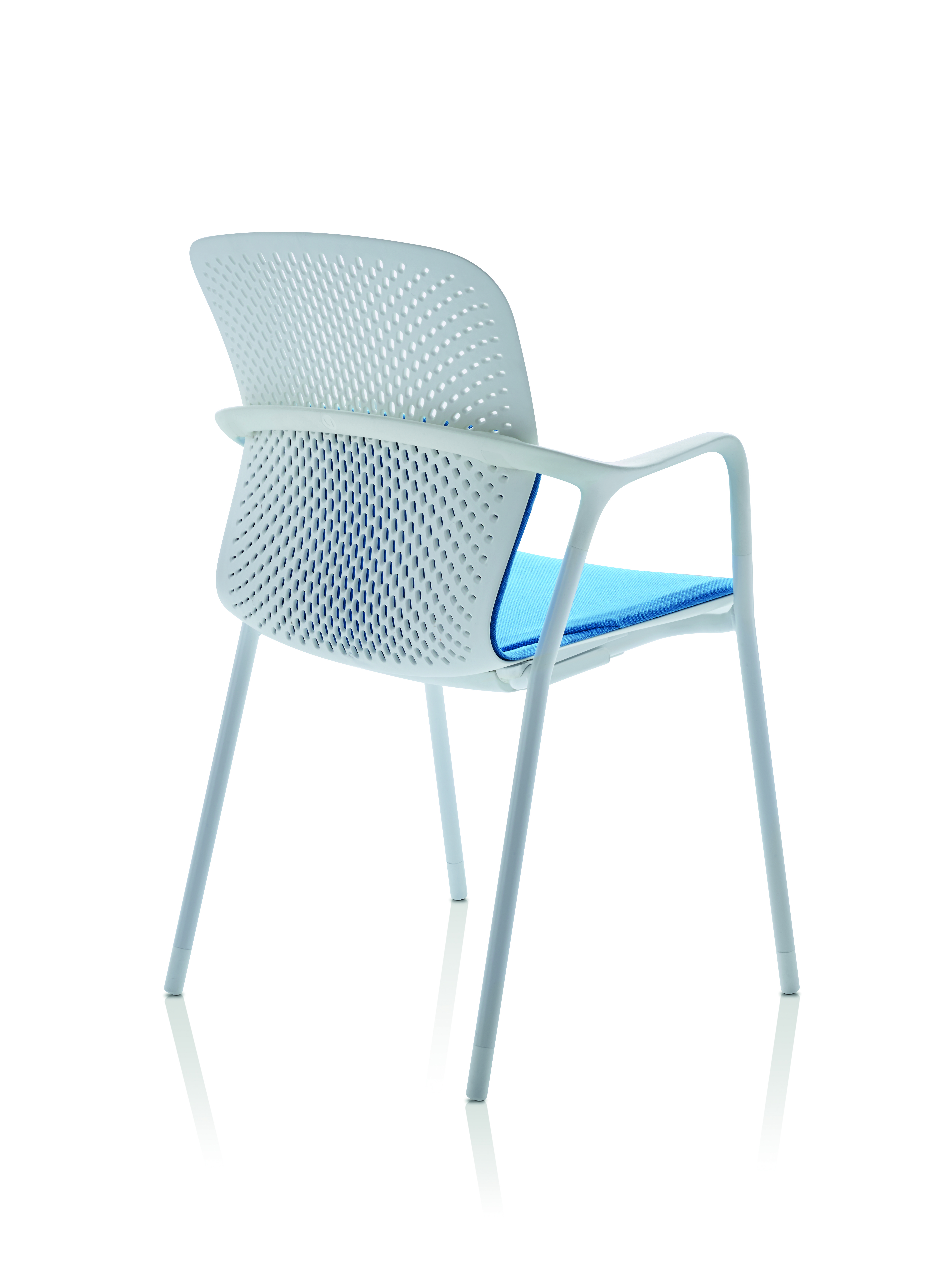 开云（中国） - 坐具|餐椅|办公家具|设计师家具|凯恩培训椅/餐椅